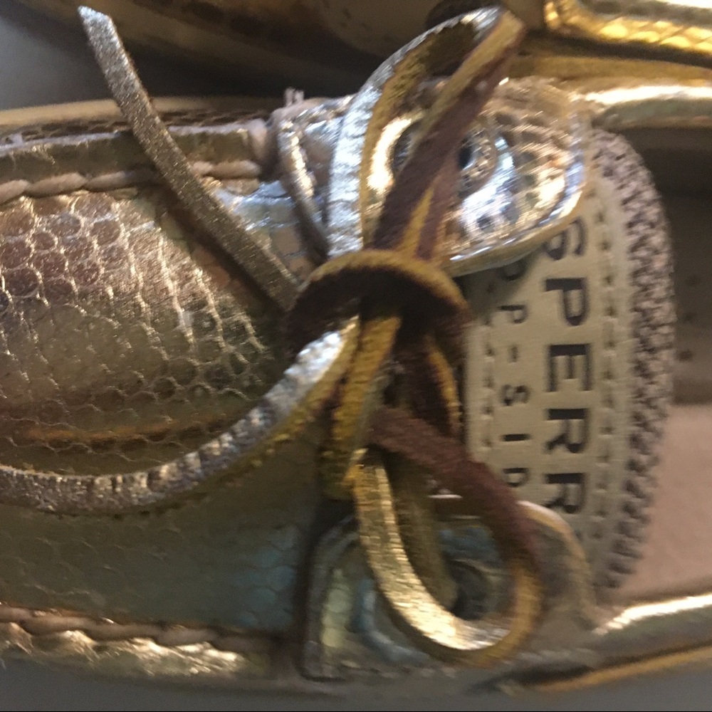 Women’s Sperry boat shoes - Picture 4 of 6